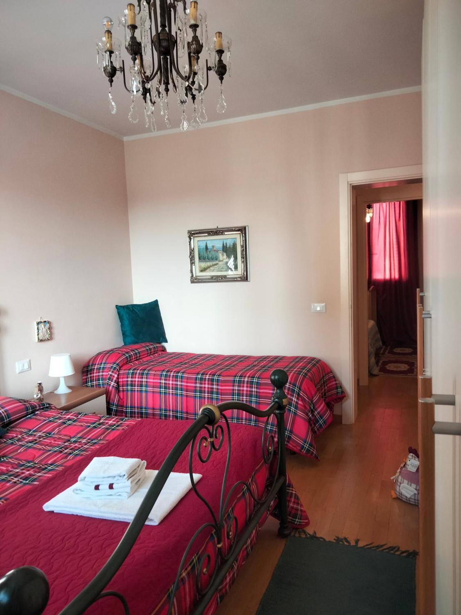 Bed And Breakfast Loriana Arezzo Exterior foto