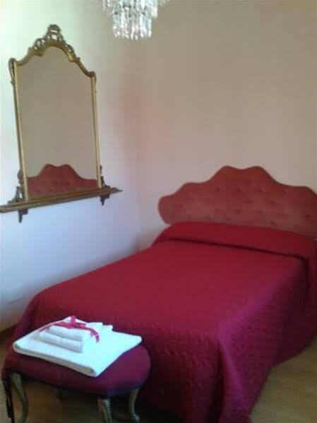 Bed And Breakfast Loriana Arezzo Exterior foto